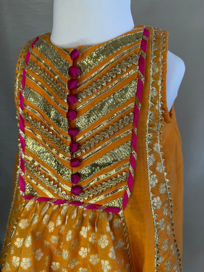 Tangerine Kali Kurta Set