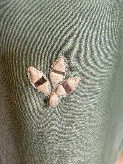 Sea Green Kurta Set with Thread and Mirror Work Embroidery