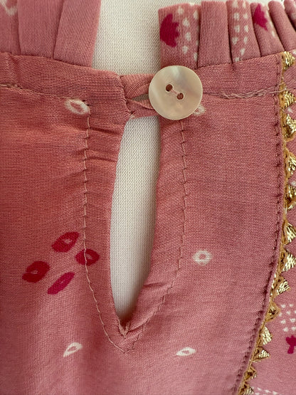 Dusty Pink Printed Kurta Set with Gota Lace Embroidery