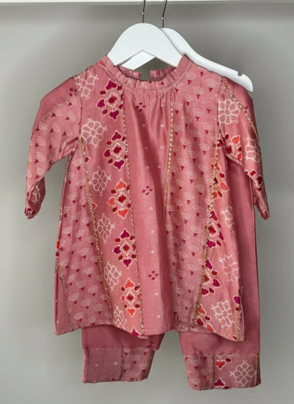 Dusty Pink Printed Kurta Set with Gota Lace Embroidery
